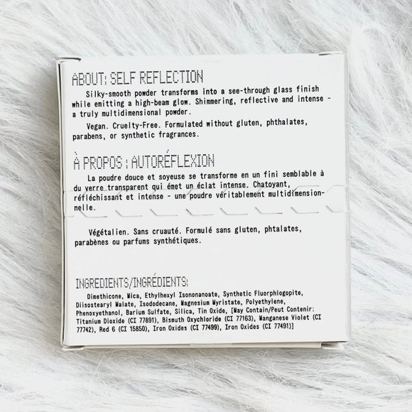 About-Face Light Lock Powder Pressed High Beam Powder - Picture 4 of 4